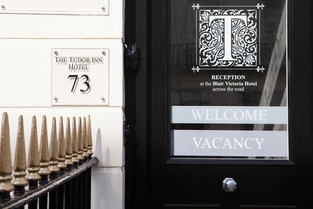 The Tudor Inn Hotel Londra Exterior foto